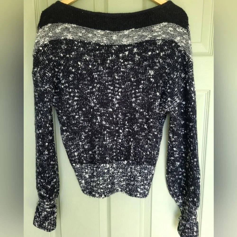 White House Black Market NWT Marled V-Neck Sweater Size S